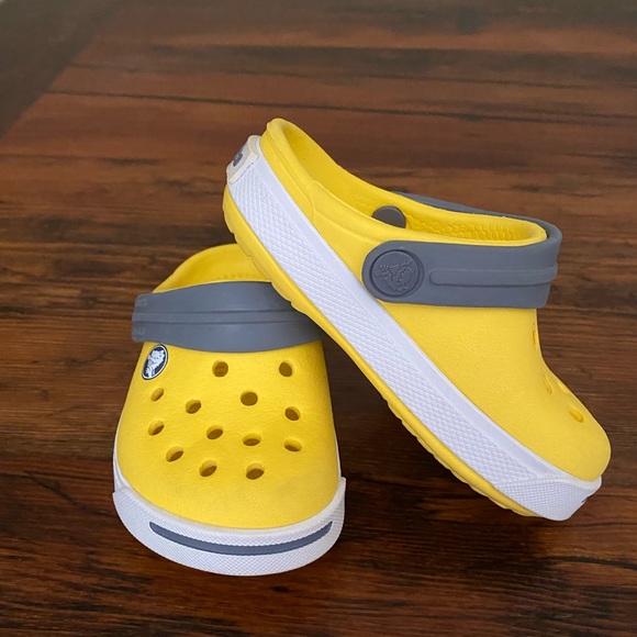 Crocs - Picture 1 of 2